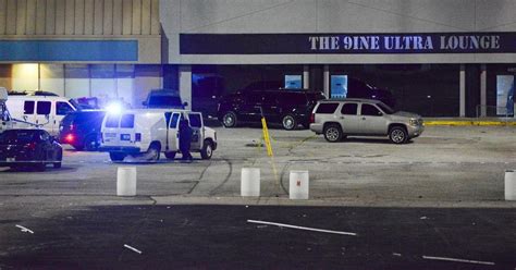 Kansas City Shooting Leaves 2 Dead And At Least 15 Wounded The New
