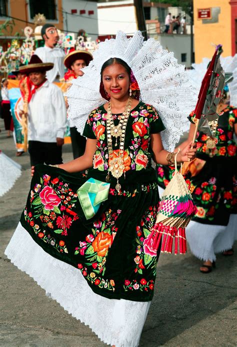 on tourism photography oaxaca mexico mexican outfit mexican fashion traditional mexican dress
