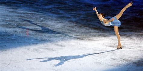 Ice Skater Wallpapers Top Free Ice Skater Backgrounds Wallpaperaccess