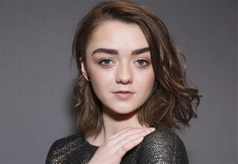 7630 X4320 Cute Maisie Williams Photoshoot 7630 X4320 Resolution