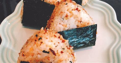 Umeboshi Onigiri Plum Rice Ball Recipe By Thuthao Le Cookpad