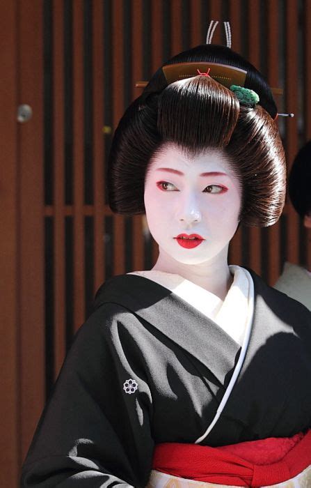 Shigemori Okiya (Miyagawacho) in 2020 | Japanese geisha, Geisha ...