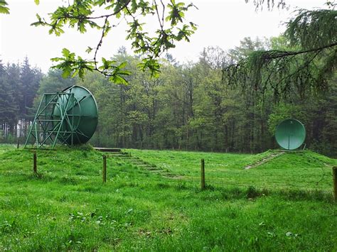 Here the lives of one hundred thousand dutch jews, sinti and roma are remembered. Gemarkeerde Wandelroutes in Drenthe: 5 km - Hooghalen ...