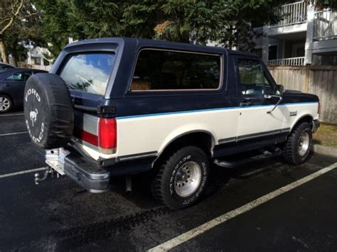 Classic All Original 1987 Ford Bronco Xlt Blue And White For Sale Ford