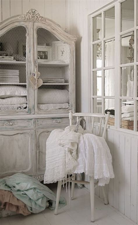 Wardrobe Armoire 25 Shabby Chic Ideas For A Romantic Bedroom