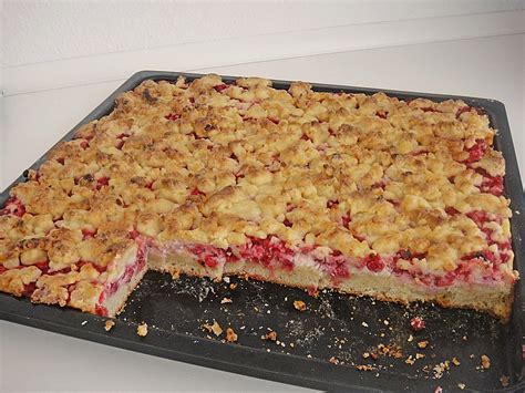 Ich mag rote johannisbeeren so sehr! Quark-Marzipan Kuchen mit Johannisbeeren von kaddistar ...