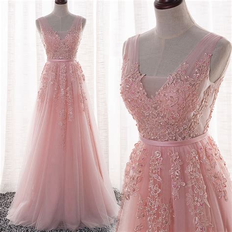 Beautiful Pink Applique Lace Charming Long Tulle Prom Dresses Swg083