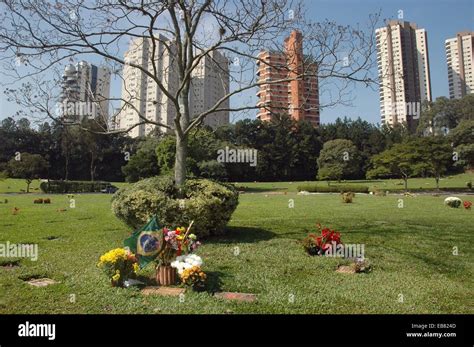 São Paulo Brazil Ayrton Sennas Grave At Morumbi Cemetery Stock Photo