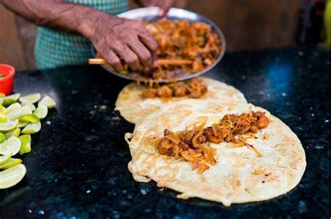 A Guide To Kolkatas Lip Smacking Street Delicacies