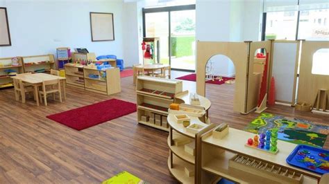 Redwood Montessori Nurserydaycare Centres And Playschools In The Palm