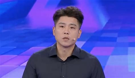 创业中国人之男子17年自主创业经验 开启数字云连锁时代 综艺 免费在线观看 爱奇艺