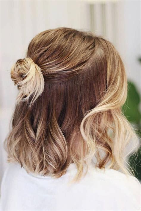Wedding Hairstyle Ideas For Short Hair Half Up Half Down With Curls And