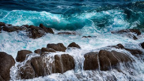 1336x768 Resolution Sea Rocks Spray Hd Laptop Wallpaper Wallpapers Den