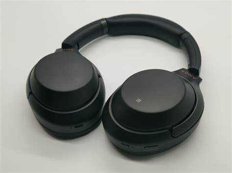 How Do I Remove The Earcups From The Sony Wh 1000xm3 Headphones The