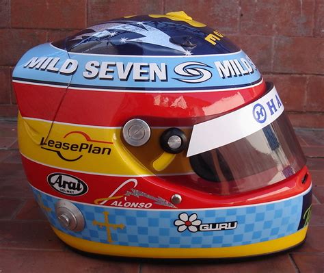 Fernando alonso passes archrival kimi raikkonen during practice for the bahrain grand prix. casque FERNANDO ALONSO 2005 - Boutique formularacewear ...