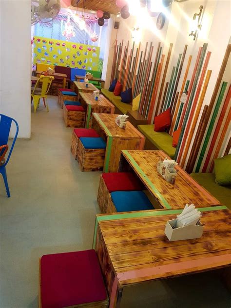 Cafe Interior Design Work Service 25 Rs 1200square Feet Vintech