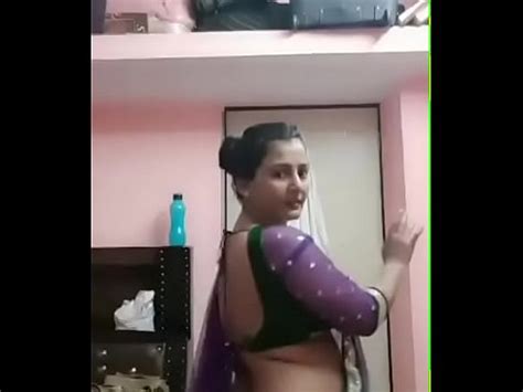 Busty Pooja Bhabhi Seductive Dance Xvideos