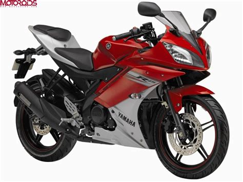 No other bike, less or more premium, has gained such cult fan following that existing buyers are planning to upgrade to new r15 version 3.0 from existing. Yamaha R15 Version 2.0: Official images, details and ...
