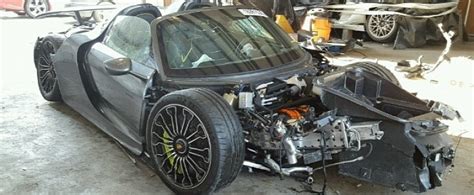 Slightly Totaled Porsche 918 Spyder Shows Up At Salvage Auction