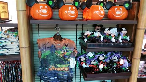 Mickeys Halloween Party 2015 Halloween Time At Disneyland Resorts It