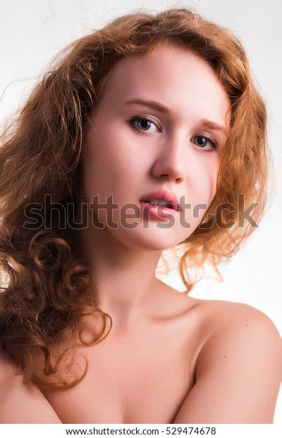 Portrait Attractive Nude Woman Stock Photo 529474678 Shutterstock