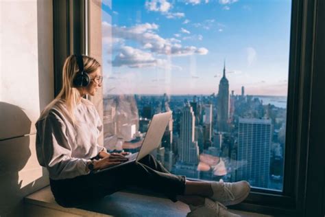 How To Become A Digital Nomad And Work From Anywhere In 2023