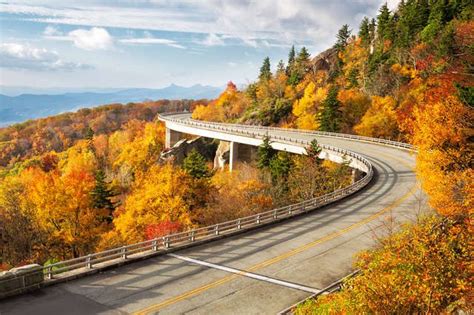 The Best Scenic Drive In Every State Scenic Drive Scenic Scenic Byway