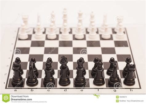Have a look at the image of the complete chess board setup. Chess Board Set Up To Begin A Game Stock Image - Image of queen, shot: 56228573