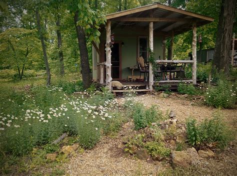 For quality diy cabins with modern designs at unparalleled prices, look no further than alibaba.com. DIY Tiny Cabin & Homestead - Tiny House Swoon