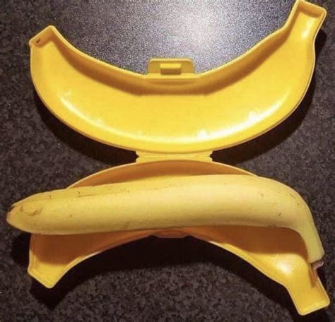 this banana just trying to fit in r mildlyinfuriating mildly infuriating know your meme