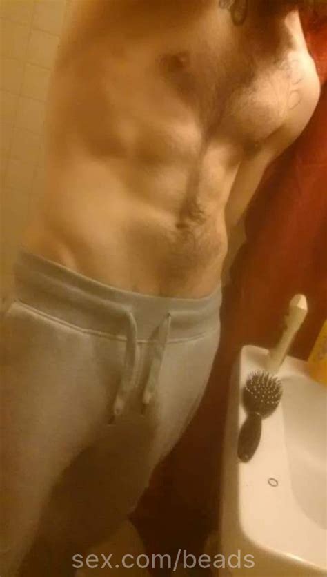 Beauty And The Beads Grey Sweats Day Solo Amateur Selfie
