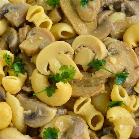 Creamy Vegan Mushroom Pasta (Gluten Free) - Veggie World Recipes