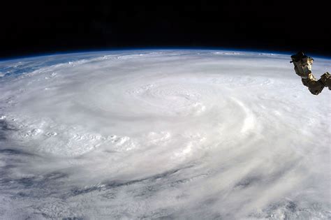 How Big Was Typhoon Haiyan Noaa Scijinks All About Weather