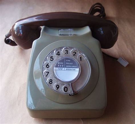 Gpo 746 Telephone In Two Tone Grey Gpo Telephones Wikipedia Gpo