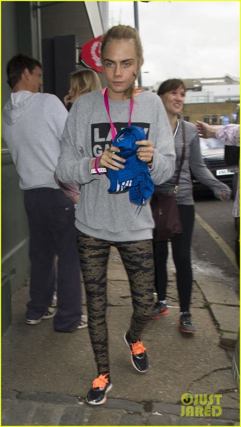 Cara Delevingne Joins Lady Garden Fun Run In Support Of Gynaecological Cancer Fund Photo