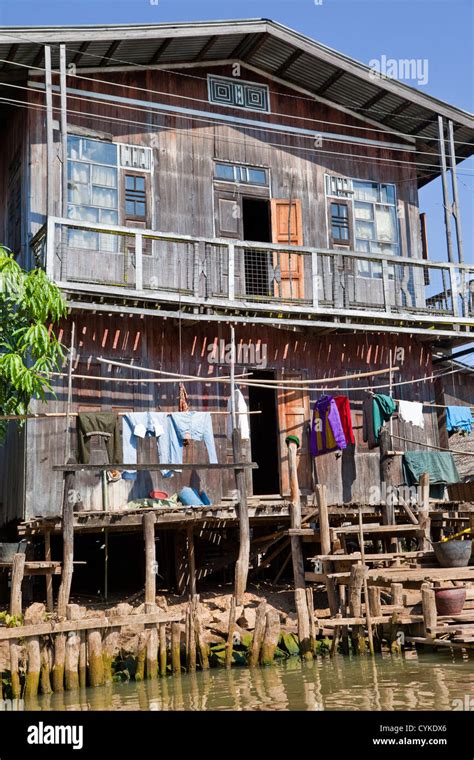 Myanmar Burma Village House Inle Lake Shan State Stock Photo Alamy