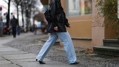 Buh Bye Skinny Jeans Levis Is Embracing A Baggy Look Cnn