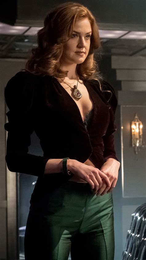 Maggie Geha As Poison Ivy Gotham Season 4 In 2160x3840 Resolution Gotham Season 4 Female