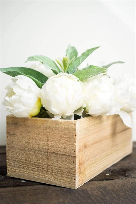 50 Best Rustic Wooden Box Centerpiece Ideas And Designs For 2023