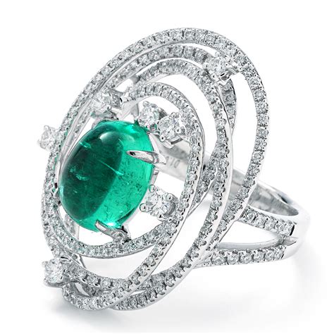 Cabochon Emerald Diamond Ring With Interlocking Diamonds | New York