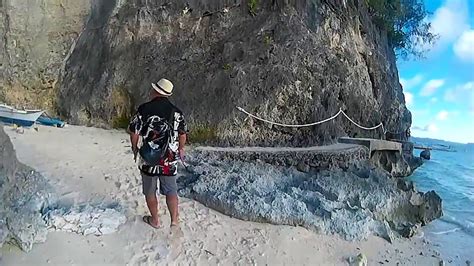Narrow Pathway Between Diniwid And White Beach Boracay Island Youtube