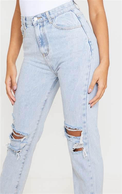 Light Wash Ripped Straight Leg Jeans Prettylittlething Ie