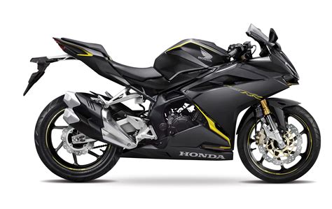 Honda claims the bike is suitable for use on. 7 Must-Know Facts About Honda CBR250RR