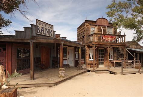 Pioneertown La Ville Western De Californie Saloon Et Cowboy