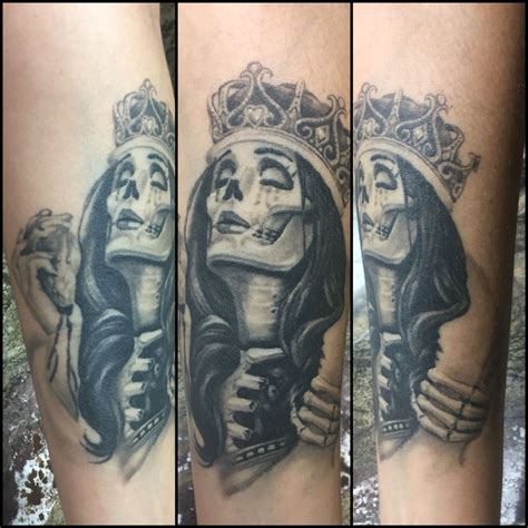 Discover More Than 72 Queen Skull Tattoo Incdgdbentre