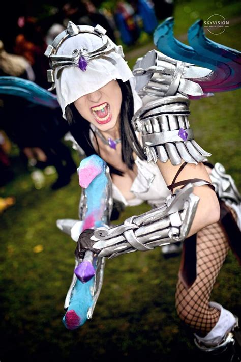 Hot Pictures Of Nemesis Smite Are Delight For Fans The Viraler