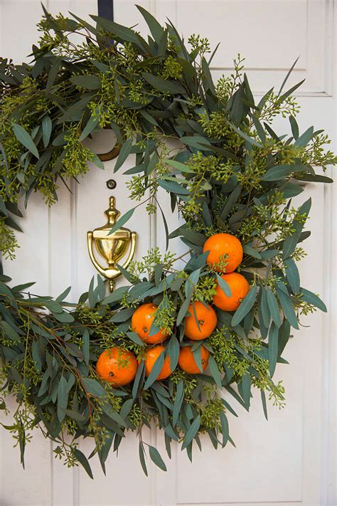25 Ways to Adopt Oranges in Your Christmas Decoration  Flawssy
