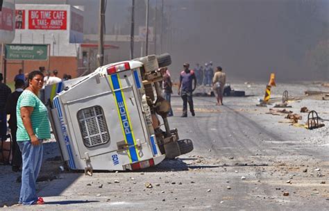 +61 8 8429 3232 premier@sa.gov.au mail: Self-organised strikes on the mines and farms in South Africa