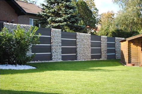 Auf der terrasse muss der sichtschutz meist beiden weitere ideen zu garten sichtschutz garten gartengestaltung. Gartengestaltung Beispiel Tipps Und Bilder 25 Einfach ...