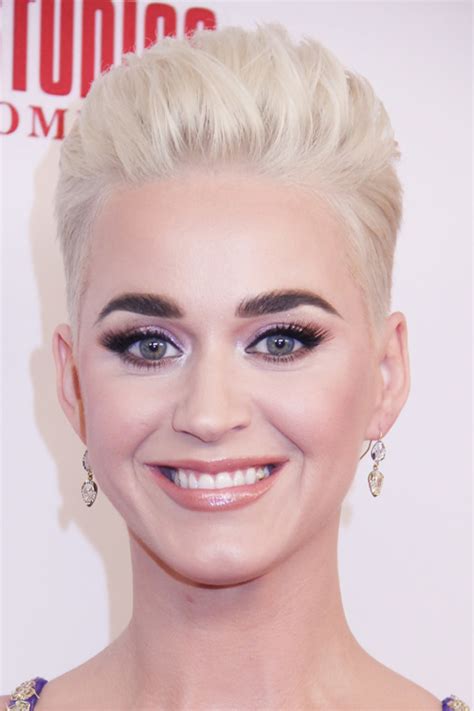 Katy Perry Straight Platinum Blonde Pixie Cut Slicked Back Hairstyle